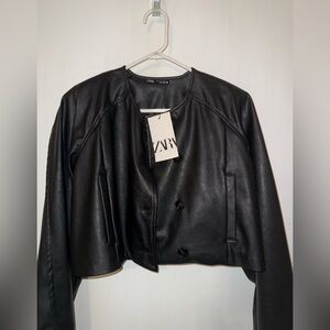 Zara Women's Sleek Black Faux Leather Jacket